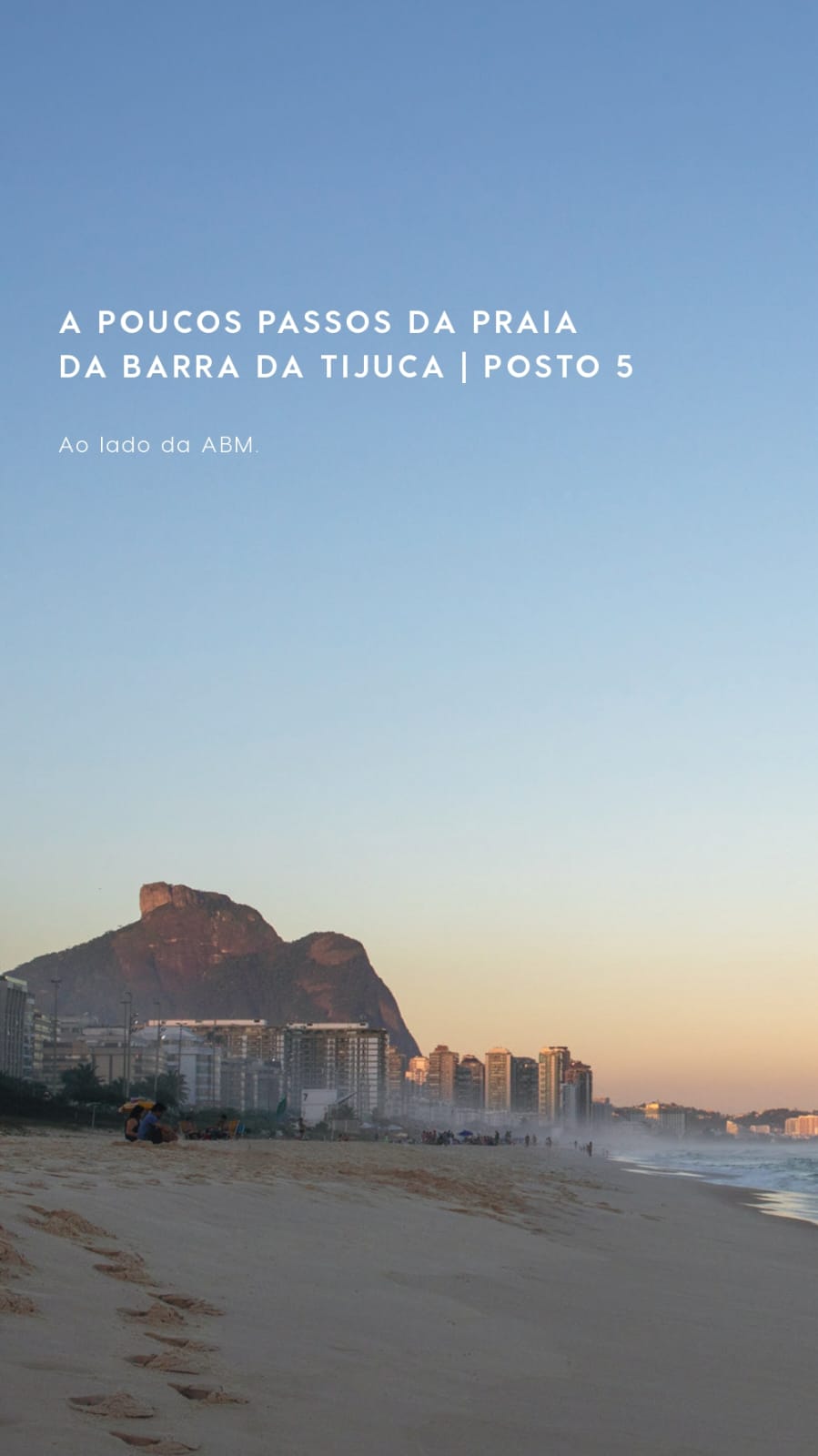 Kronos Tegra: localização a poucos passos da Praia da Barra da Tijuca, Posto 5
